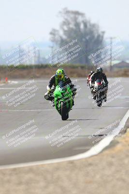 media/Sep-20-2025-TrackDaz (Sat) [[27f0cde673]]/A Group/2pm (Turn 9)/